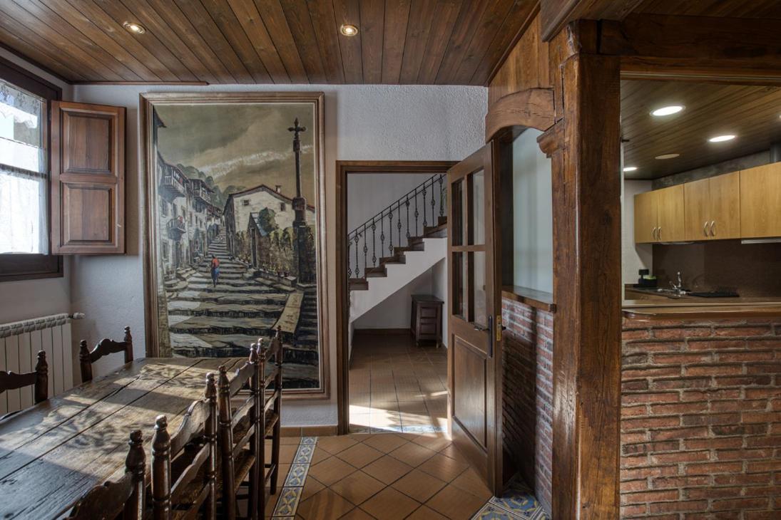 בית הארחה רופיט 	Nastura Casa Rural L'Art מראה חיצוני תמונה